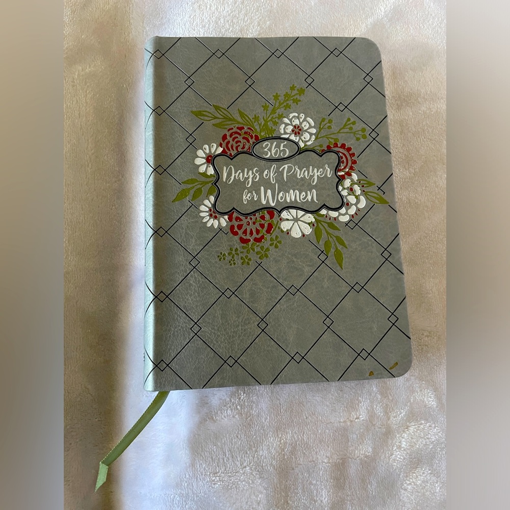 Brand new book “365 Days of Prayer For Women”
